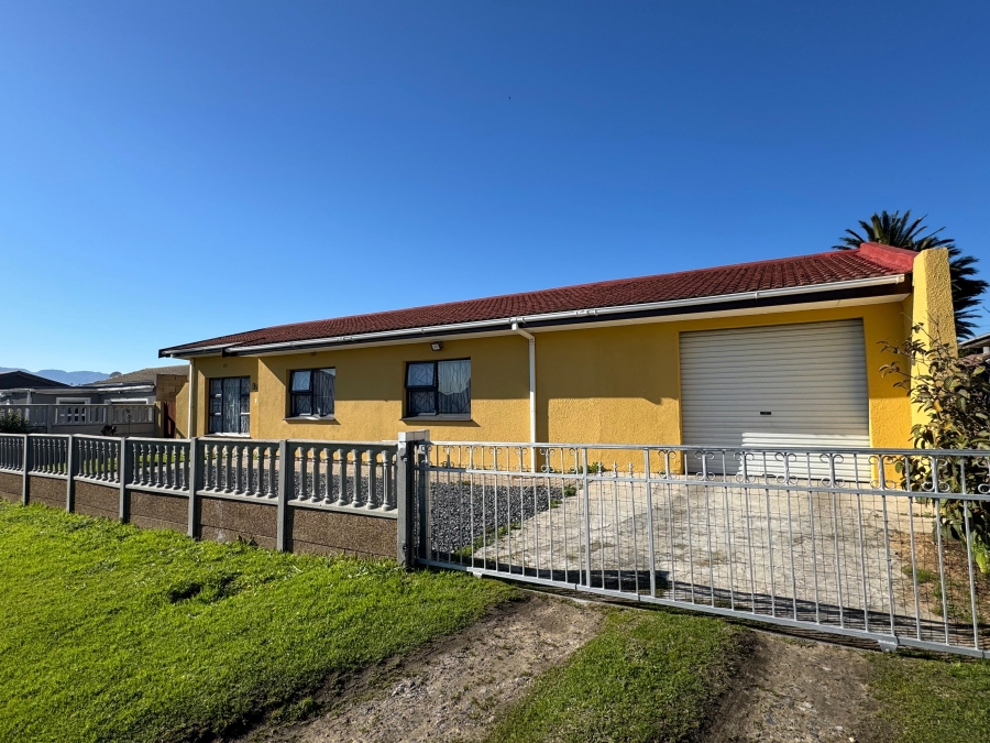 3 Bedroom Property for Sale in Forest Heights Western Cape